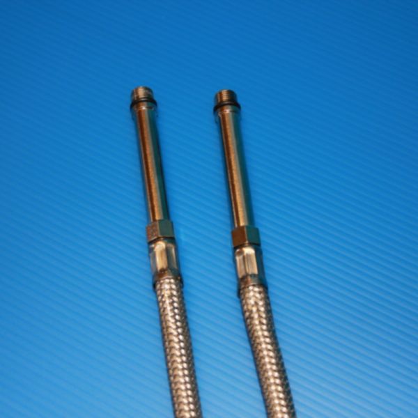Flexibles d'alimentation mitigeur mâle 10/100 Longueur : 35 cm (vendus par  2) ppcr63a
